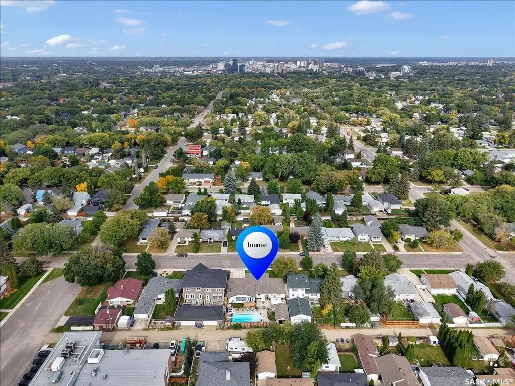 310 Willow Street E Saskatoon SK S7J 0C6