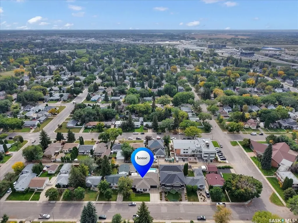 310 Willow Street E Saskatoon SK S7J 0C6