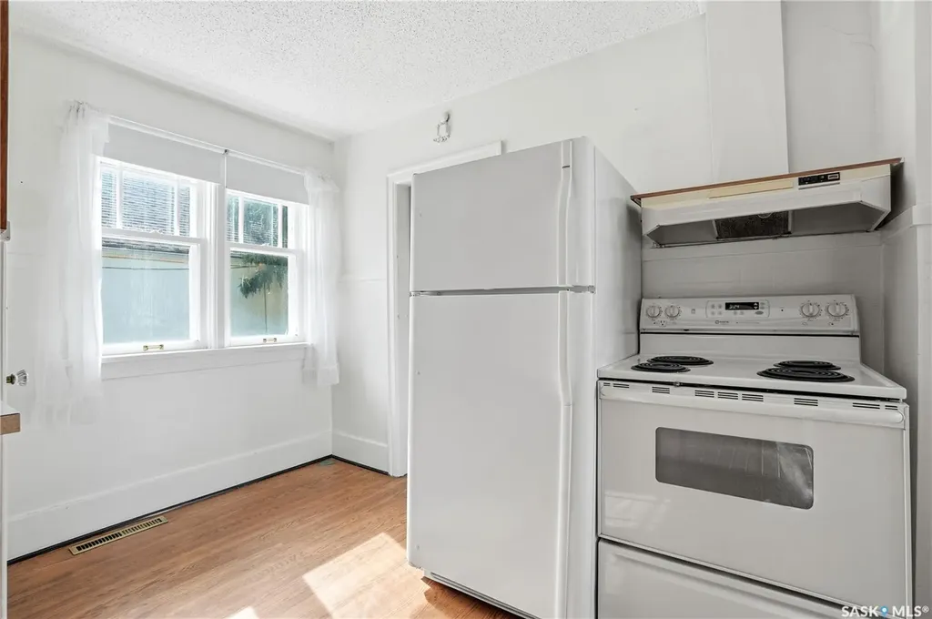 525 5th Street E Saskatoon SK S7H 1G2