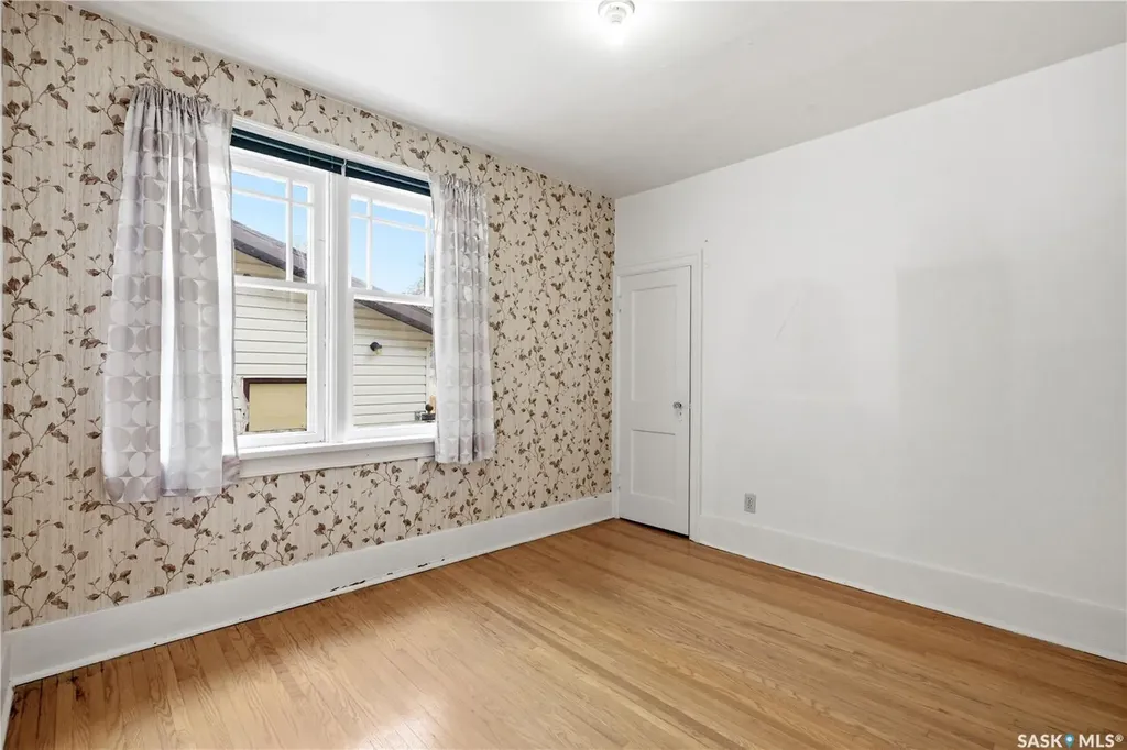 525 5th Street E Saskatoon SK S7H 1G2