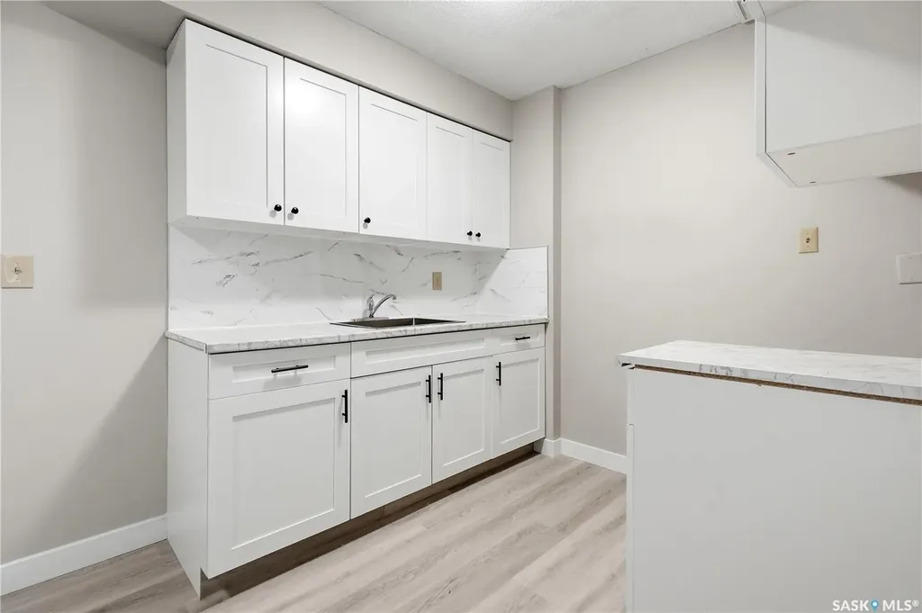 4134 Castle Road Regina SK S4S 6A4