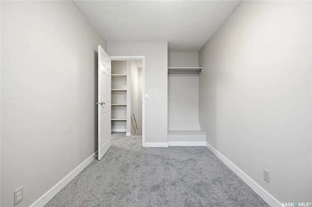 4134 Castle Road Regina SK S4S 6A4