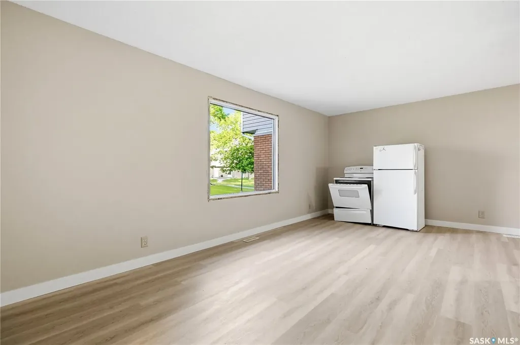 4134 Castle Road Regina SK S4S 6A4
