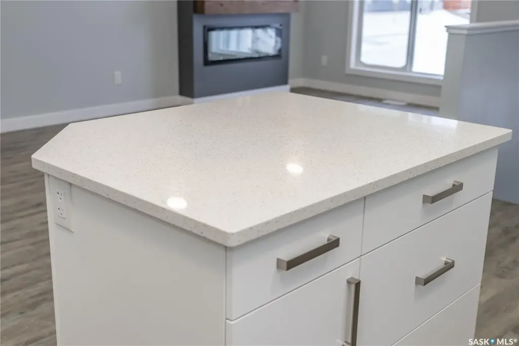 370 Stehwien Street Saskatoon SK S7W 1M9
