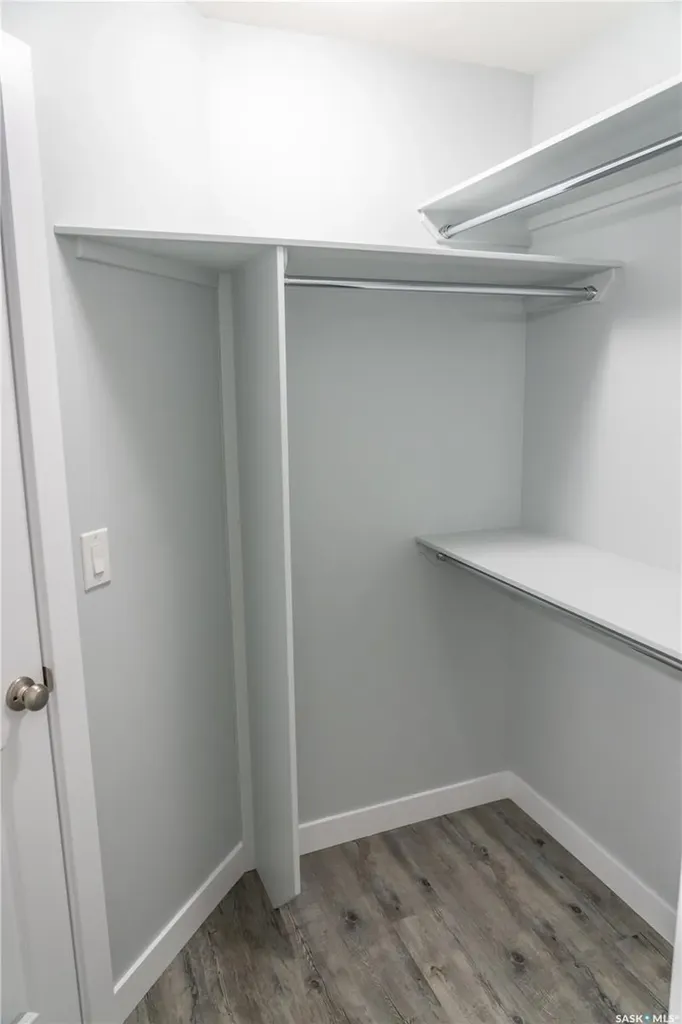 370 Stehwien Street Saskatoon SK S7W 1M9