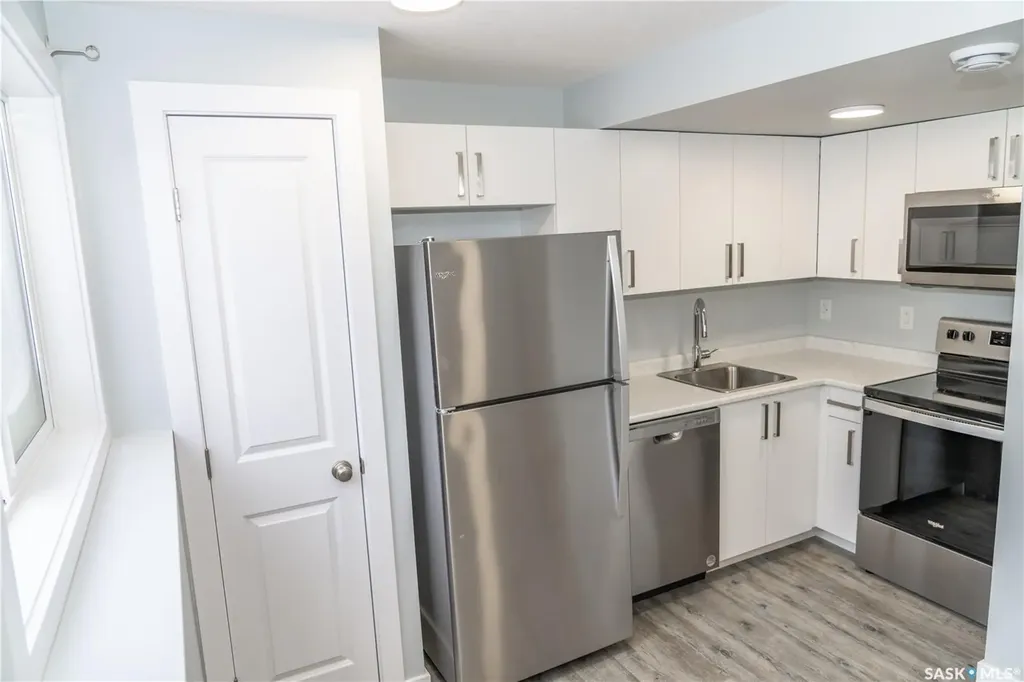 370 Stehwien Street Saskatoon SK S7W 1M9
