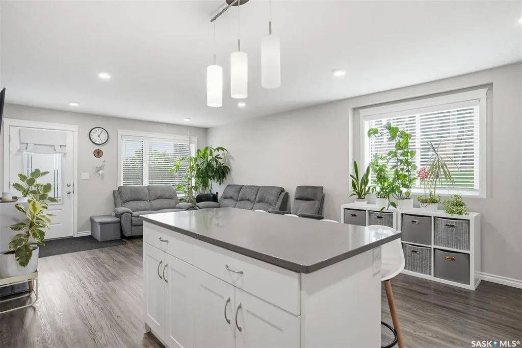 110 Akhtar Bend Saskatoon SK S7W 0Y9