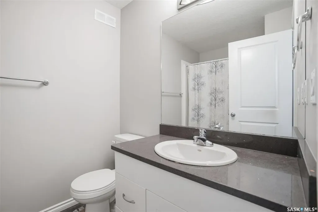 110 Akhtar Bend Saskatoon SK S7W 0Y9