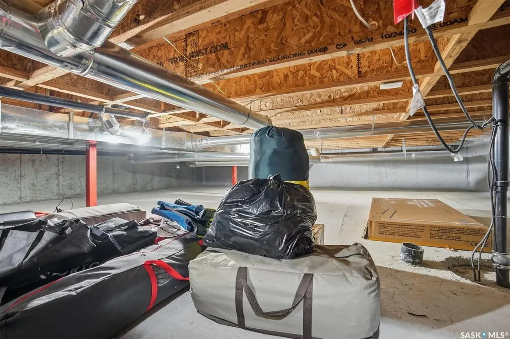 110 Akhtar Bend Saskatoon SK S7W 0Y9