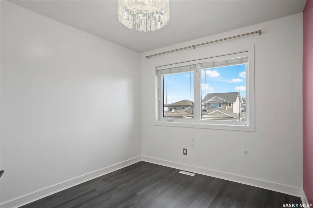 4334 Green Olive Way E Regina SK S4V 1P9