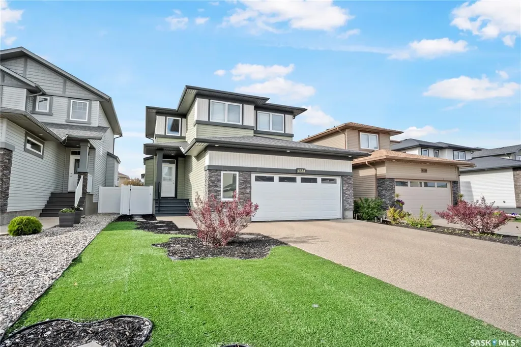 4334 Green Olive Way E Regina SK S4V 1P9