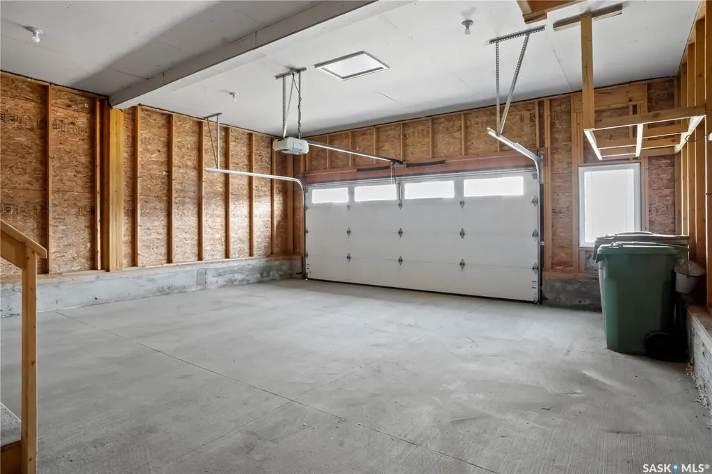 4334 Green Olive Way E Regina SK S4V 1P9