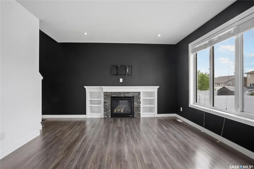 4334 Green Olive Way E Regina SK S4V 1P9