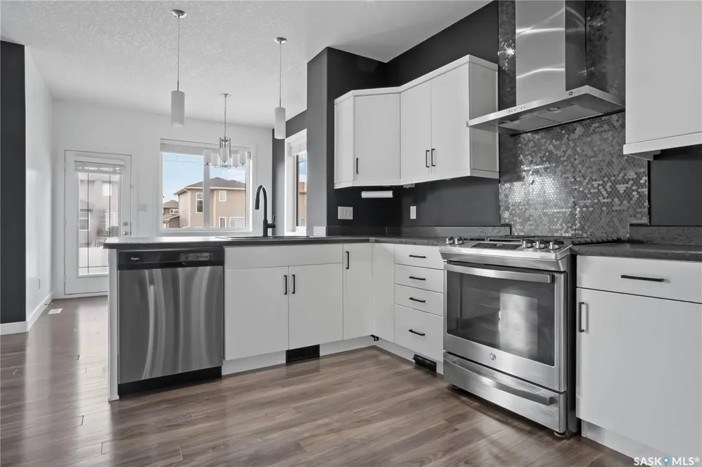 4334 Green Olive Way E Regina SK S4V 1P9