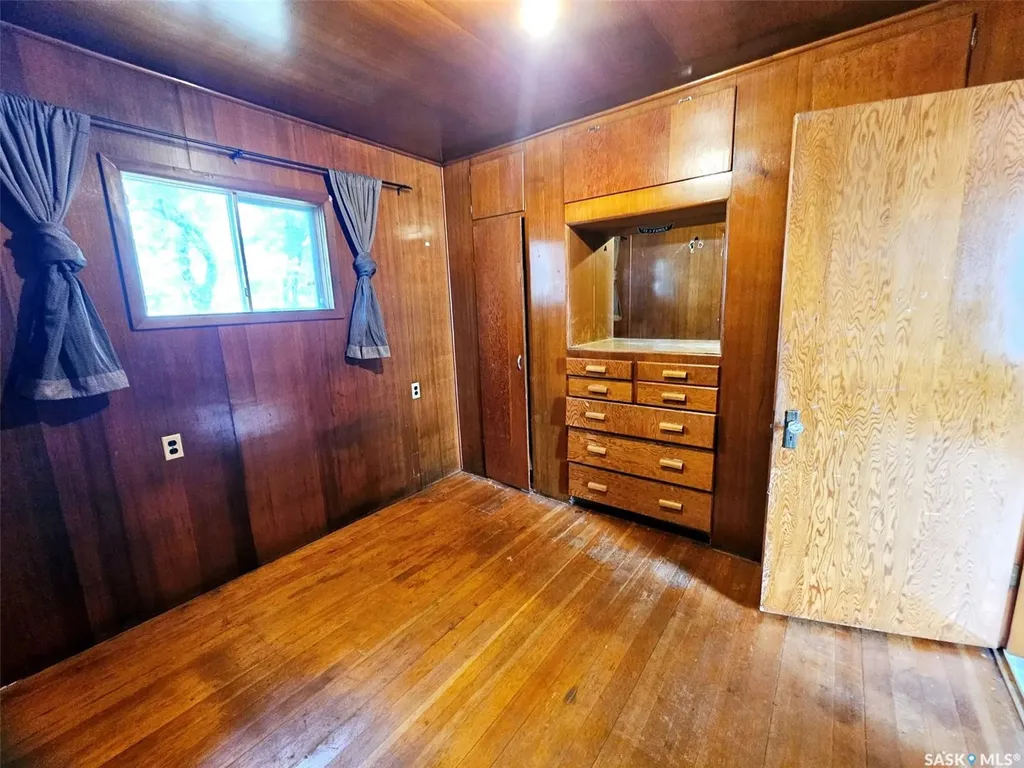 195 Morley Street Kisbey SK S0C 1L0