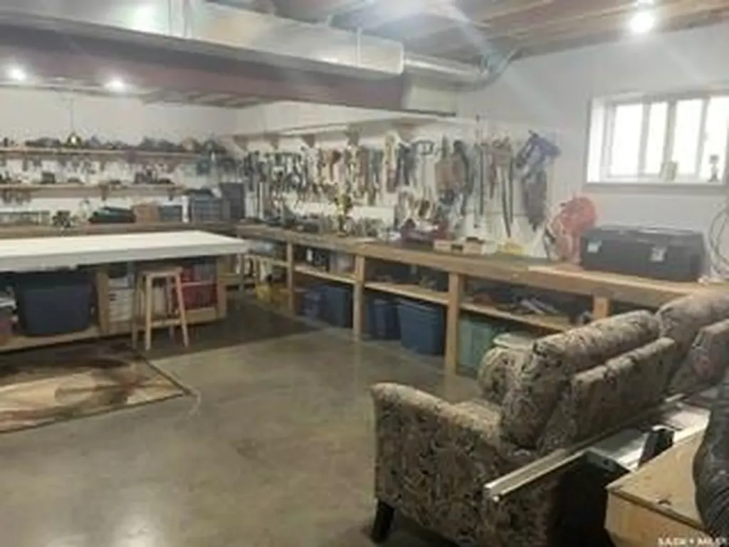133 Mcintosh Street Lakeland Rm No. 521 SK S0J 0N0