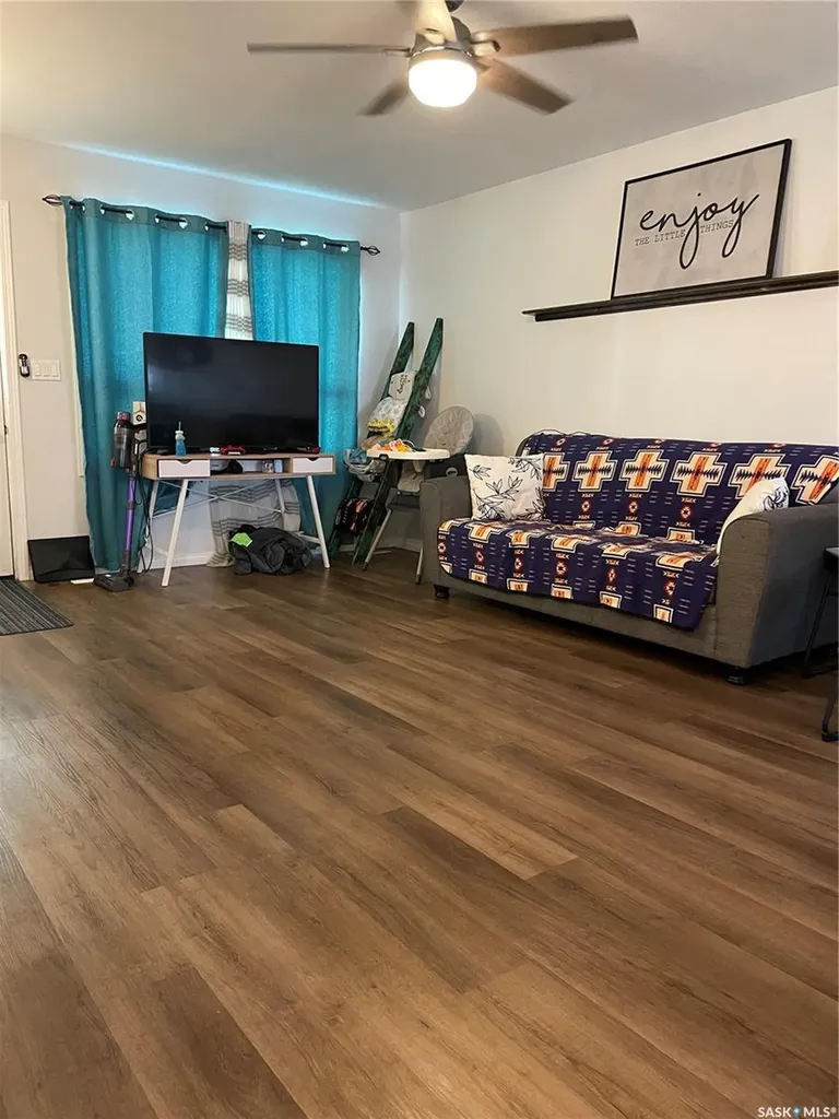 816 Southesk Street Whitewood SK S0G 5C0
