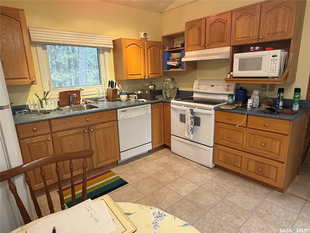 4 Minowukaw Avenue Candle Lake SK S0J 3E0