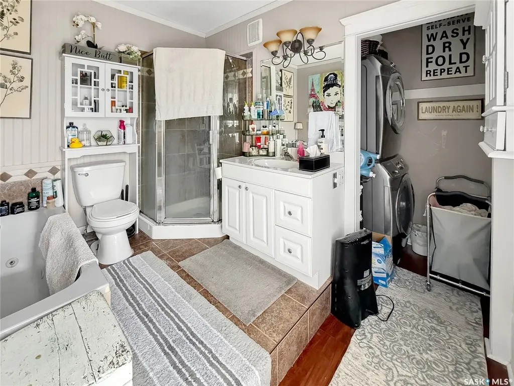 1362 98th Street North Battleford SK S9A 0M2