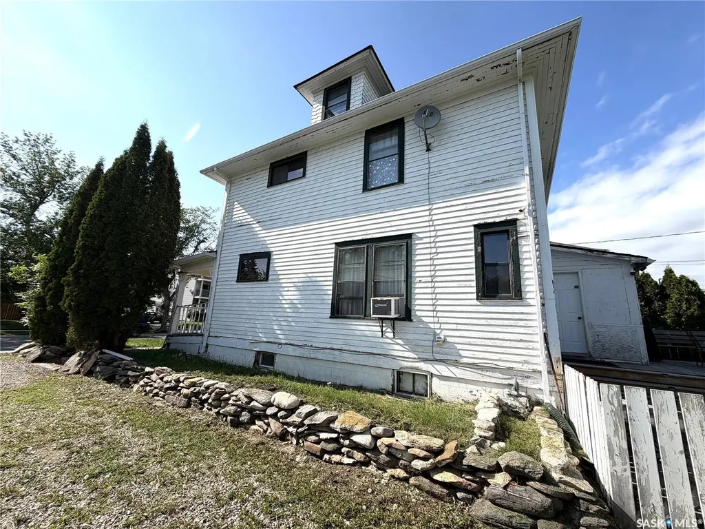 1362 98th Street North Battleford SK S9A 0M2