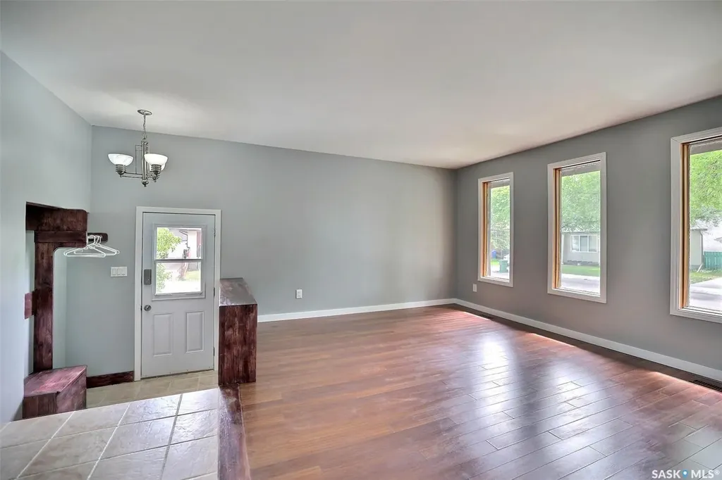 6402 Dalgliesh Drive Regina SK S4X 2R2