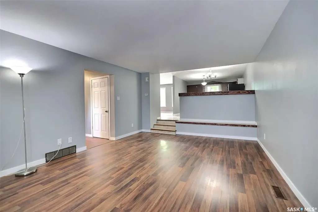 6402 Dalgliesh Drive Regina SK S4X 2R2