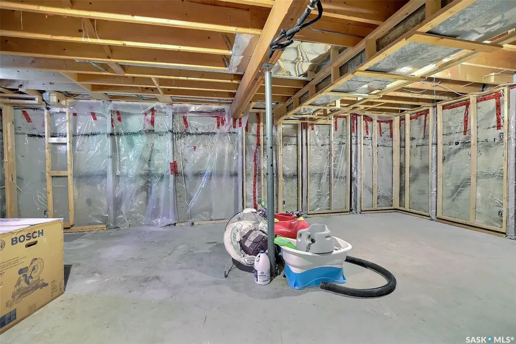 6402 Dalgliesh Drive Regina SK S4X 2R2