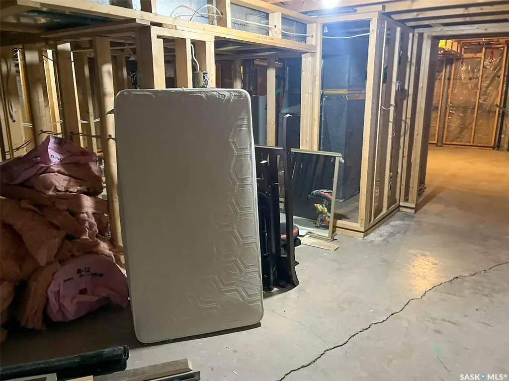6402 Dalgliesh Drive Regina SK S4X 2R2