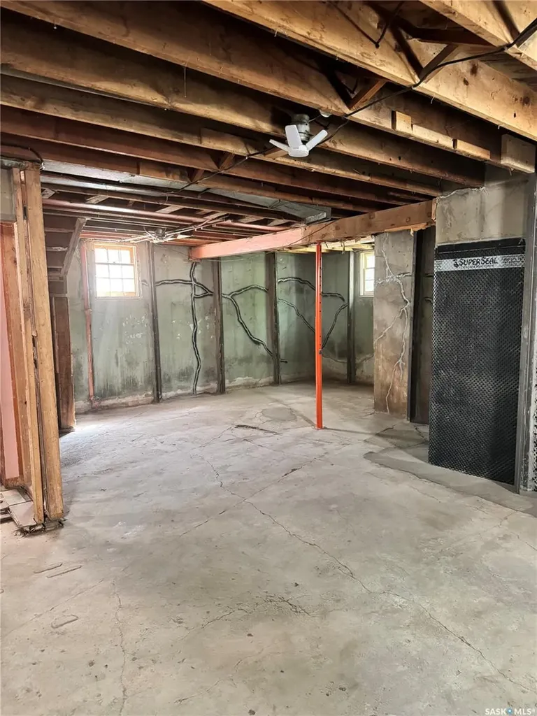 712 Broadway Avenue Regina SK S4N 1C3