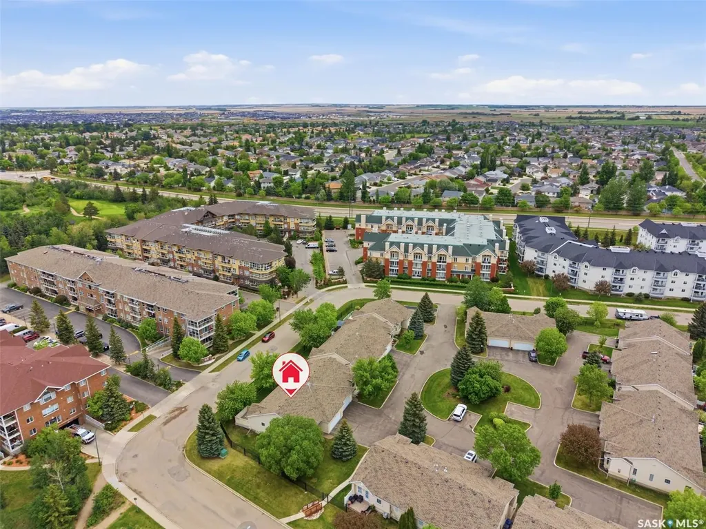 927 Heritage View Saskatoon SK S7H 5S2
