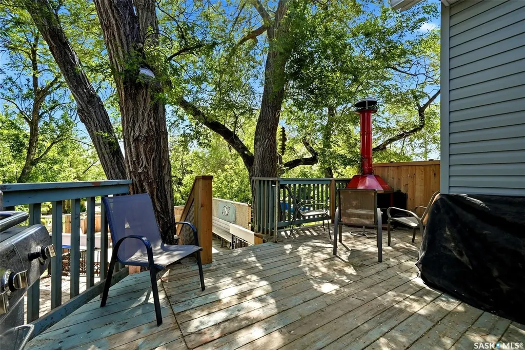 228 Nicoll Avenue Regina Beach SK S0G 4C0