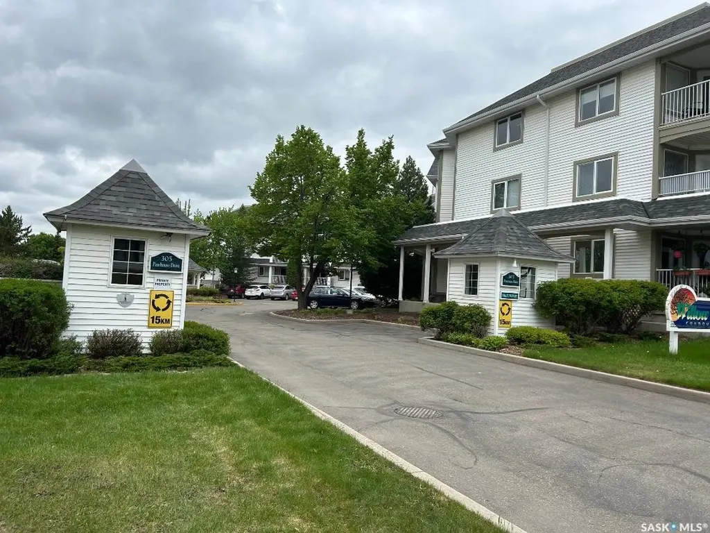 303 Pinehouse Drive Saskatoon SK S7K 7Z4