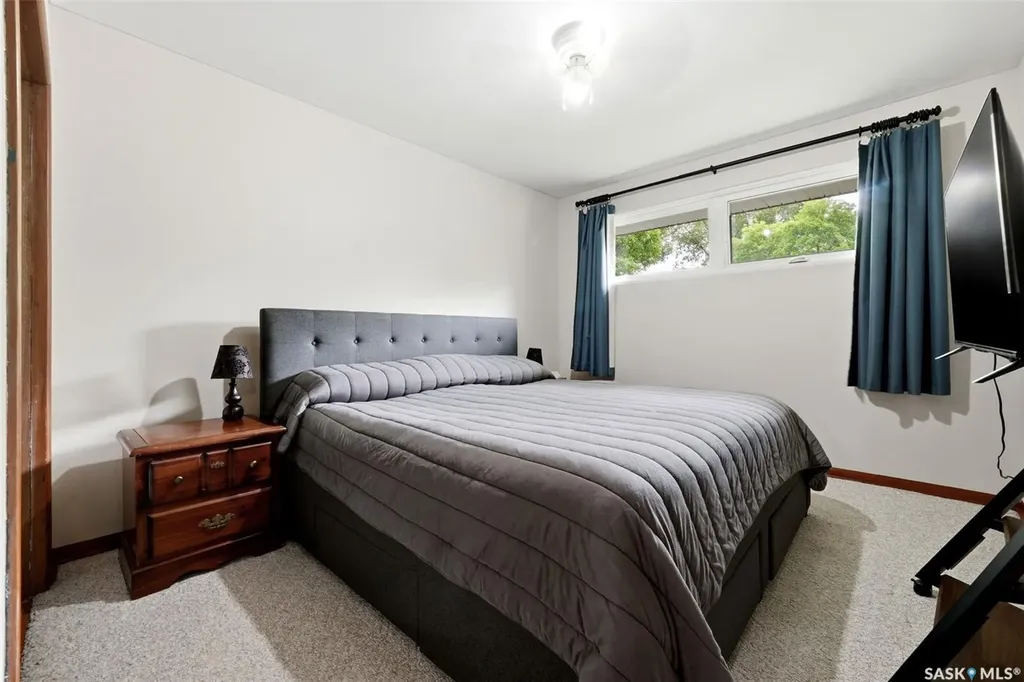 18 Bole Place Regina SK S4S 3W7