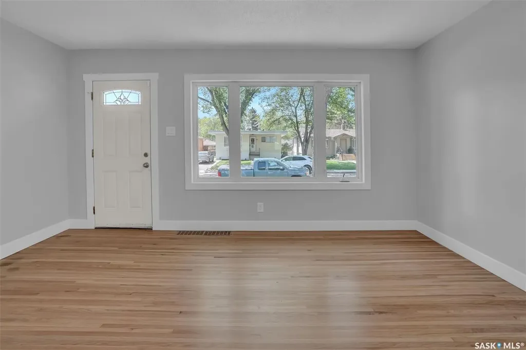 1357 Aberdeen Street Regina SK S4T 5K3