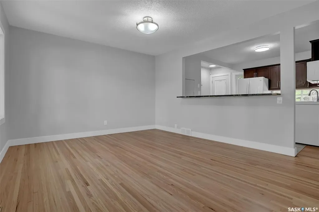 1357 Aberdeen Street Regina SK S4T 5K3