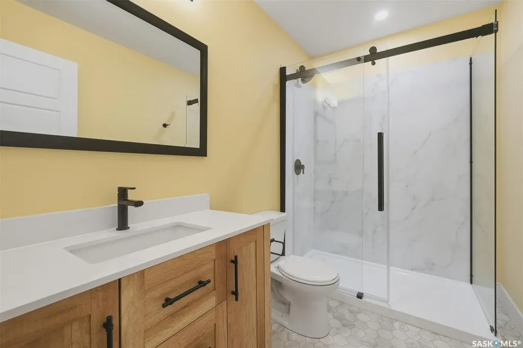 1025 Parr Hill Drive Martensville SK S0K 2T1