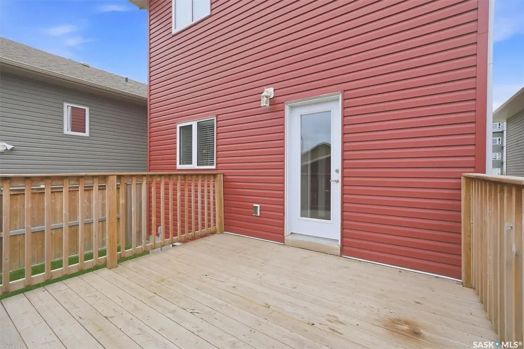 1025 Parr Hill Drive Martensville SK S0K 2T1