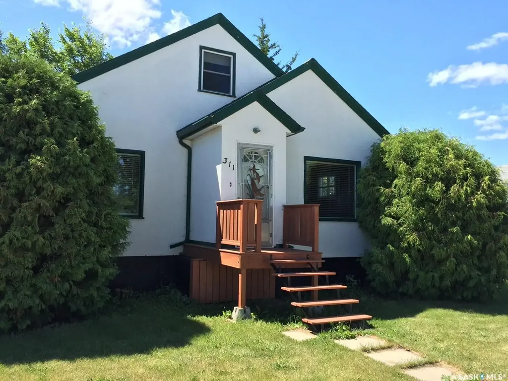 311 1st Street S Wakaw SK S0K 4P0