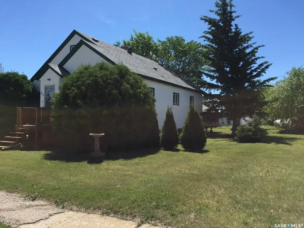 311 1st Street S Wakaw SK S0K 4P0