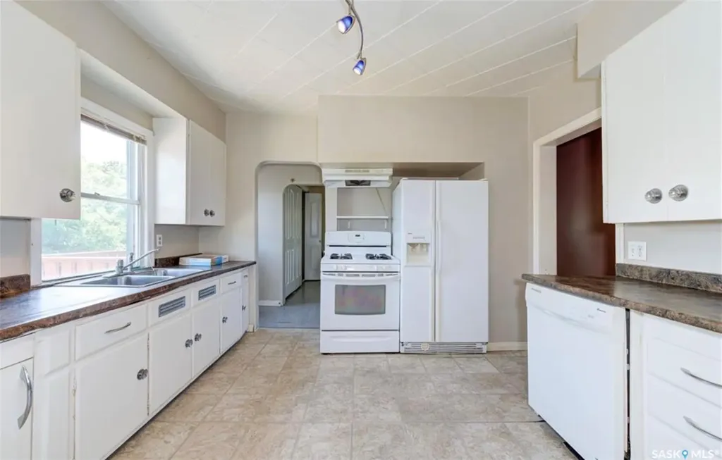 311 1st Street S Wakaw SK S0K 4P0