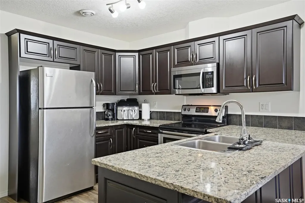 103 Klassen Crescent Saskatoon SK S7R 0J2