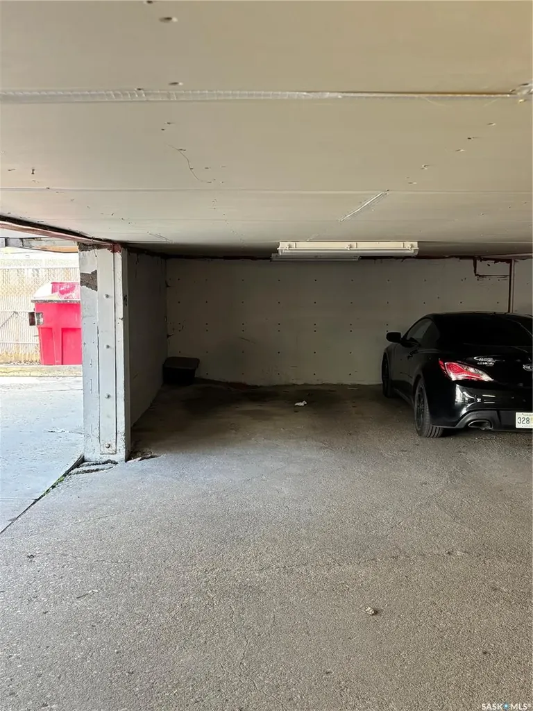 2315 Mcintyre Street Regina SK S4P 3Y8
