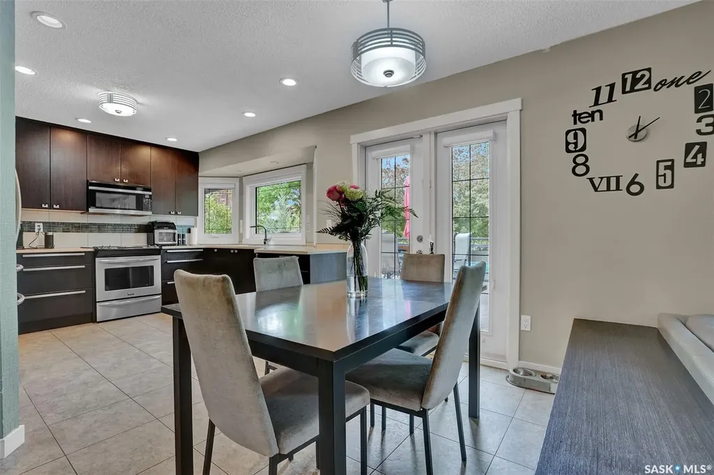 3402 Phaneuf Crescent E Regina SK S4V 1V4