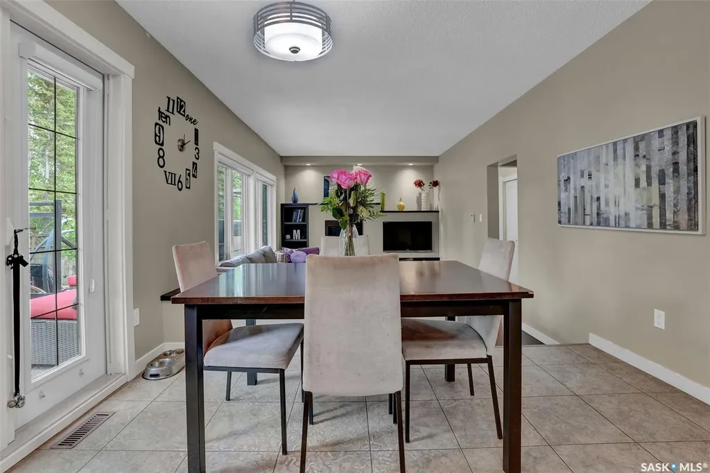 3402 Phaneuf Crescent E Regina SK S4V 1V4