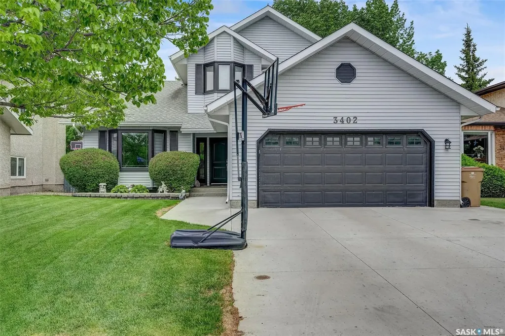 3402 Phaneuf Crescent E Regina SK S4V 1V4