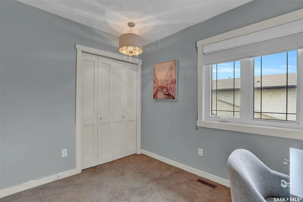 3402 Phaneuf Crescent E Regina SK S4V 1V4