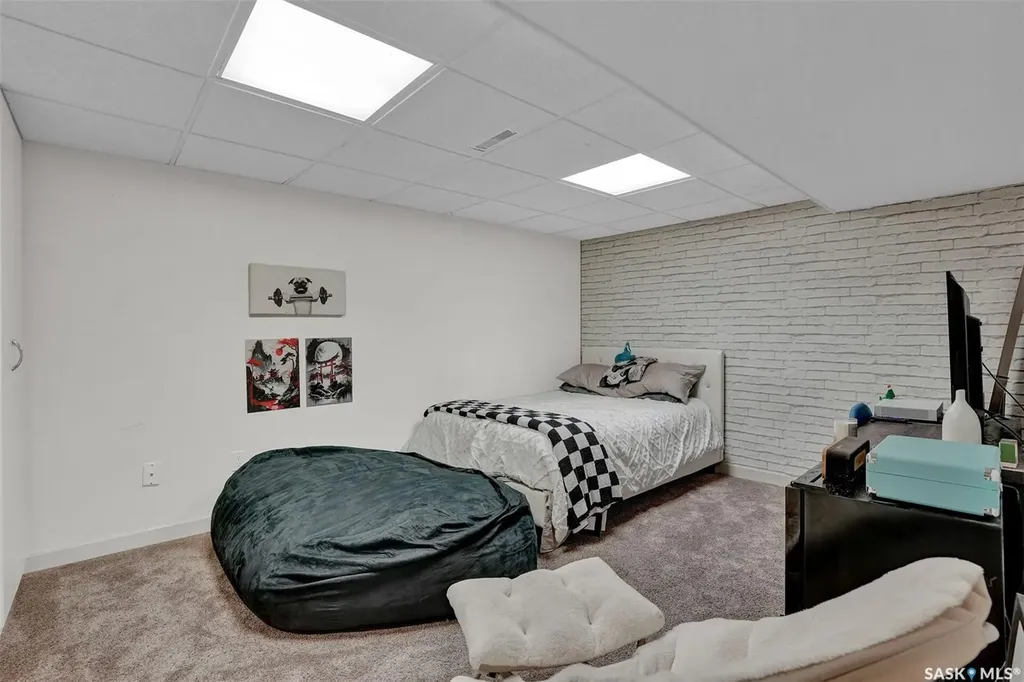 3402 Phaneuf Crescent E Regina SK S4V 1V4
