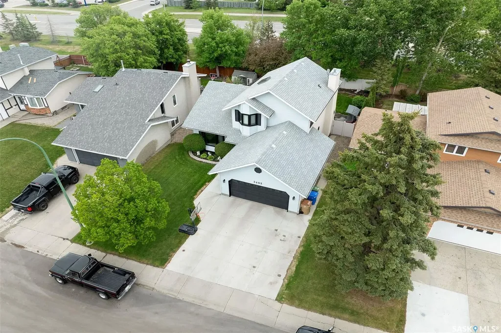 3402 Phaneuf Crescent E Regina SK S4V 1V4