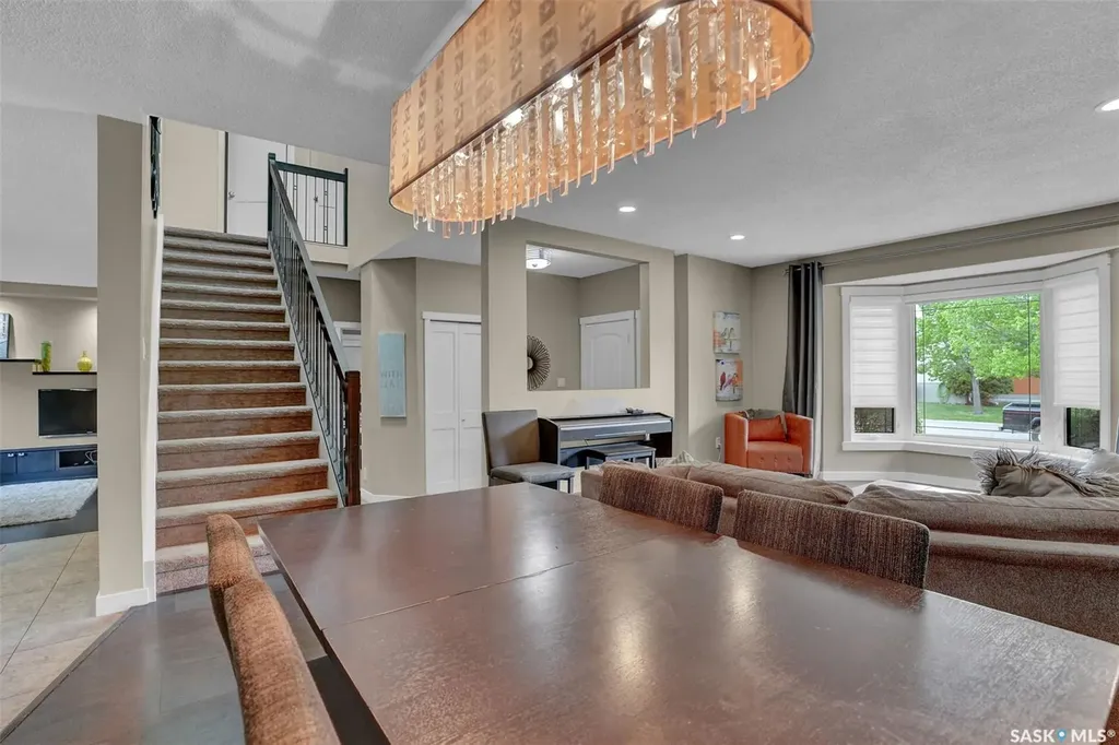 3402 Phaneuf Crescent E Regina SK S4V 1V4
