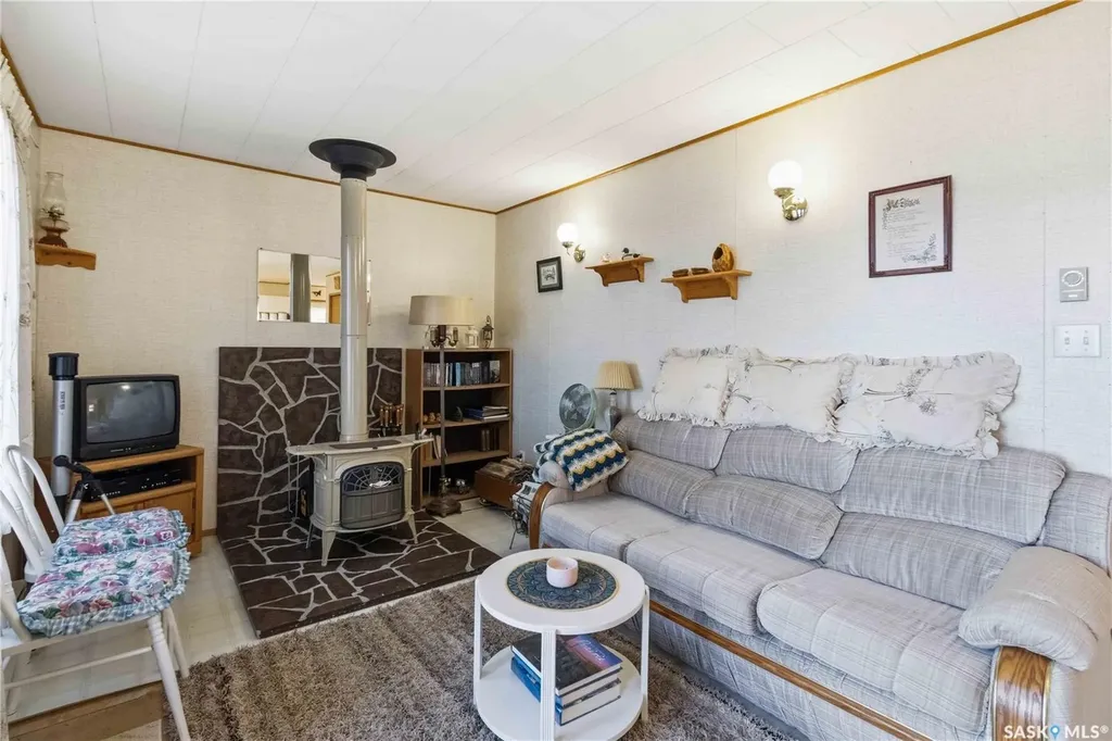 9 Woodland Avenue Leask Rm No. 464 SK S0J 2G0